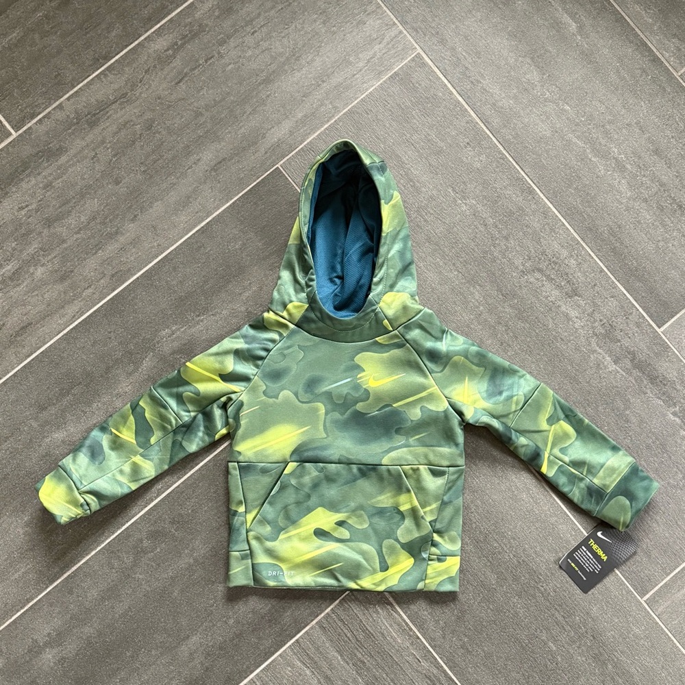 Nike Green Camo Hoodie Sweatshirt NWT 2T